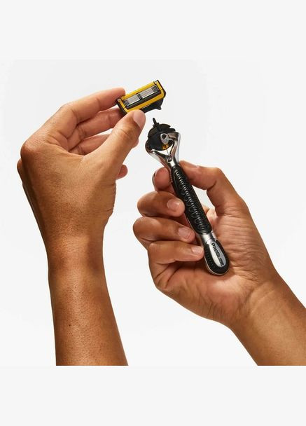 Станок для гоління чоловічий з 1 змінним картриджем Gillette ProShield Power (322931805)