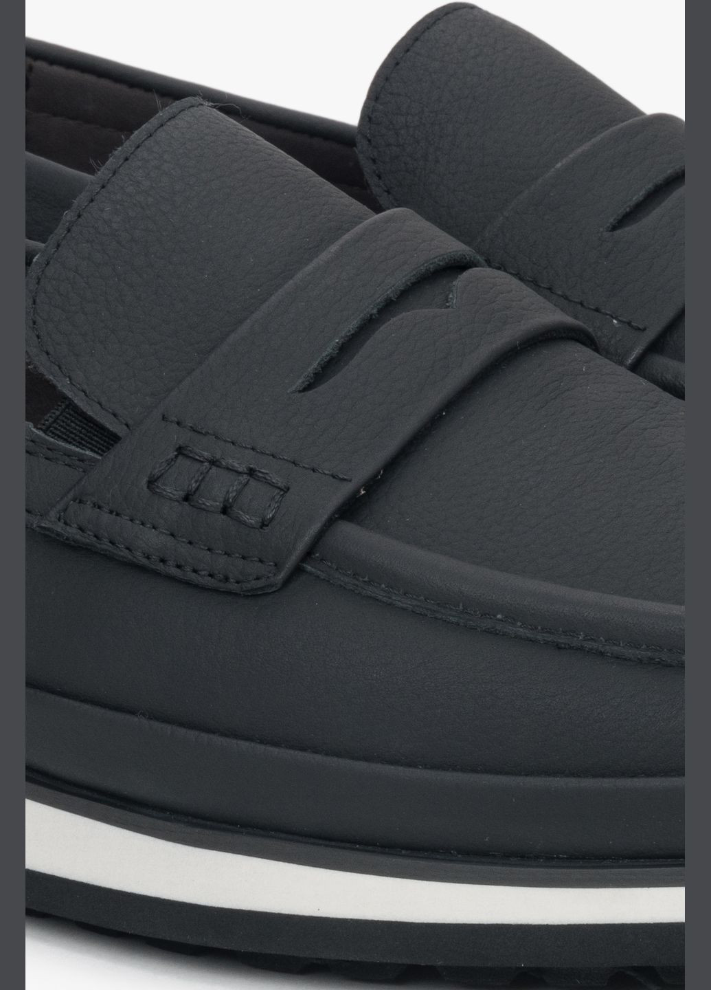 Черные лоферы, цвет черный Estro