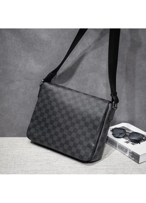 Чоловіча сумка барсетка на плече в клітинку чорна екошкіра ProDobro (363221379)