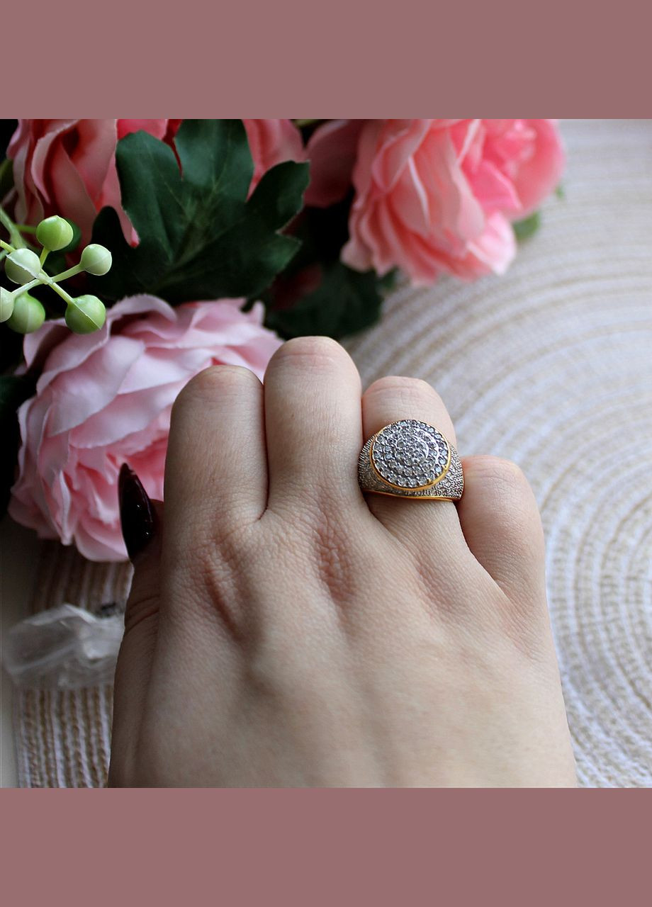 Роскошное массивное кольцо с камнями, цвет золото, размер 18 No Brand (327874989)