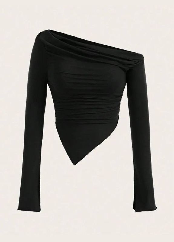 Трендовая чорная кофточка с скошенным низом, универсальный размер — идеальный выбор для любого наряда в этом сезоне No Brand 297 (315067443)