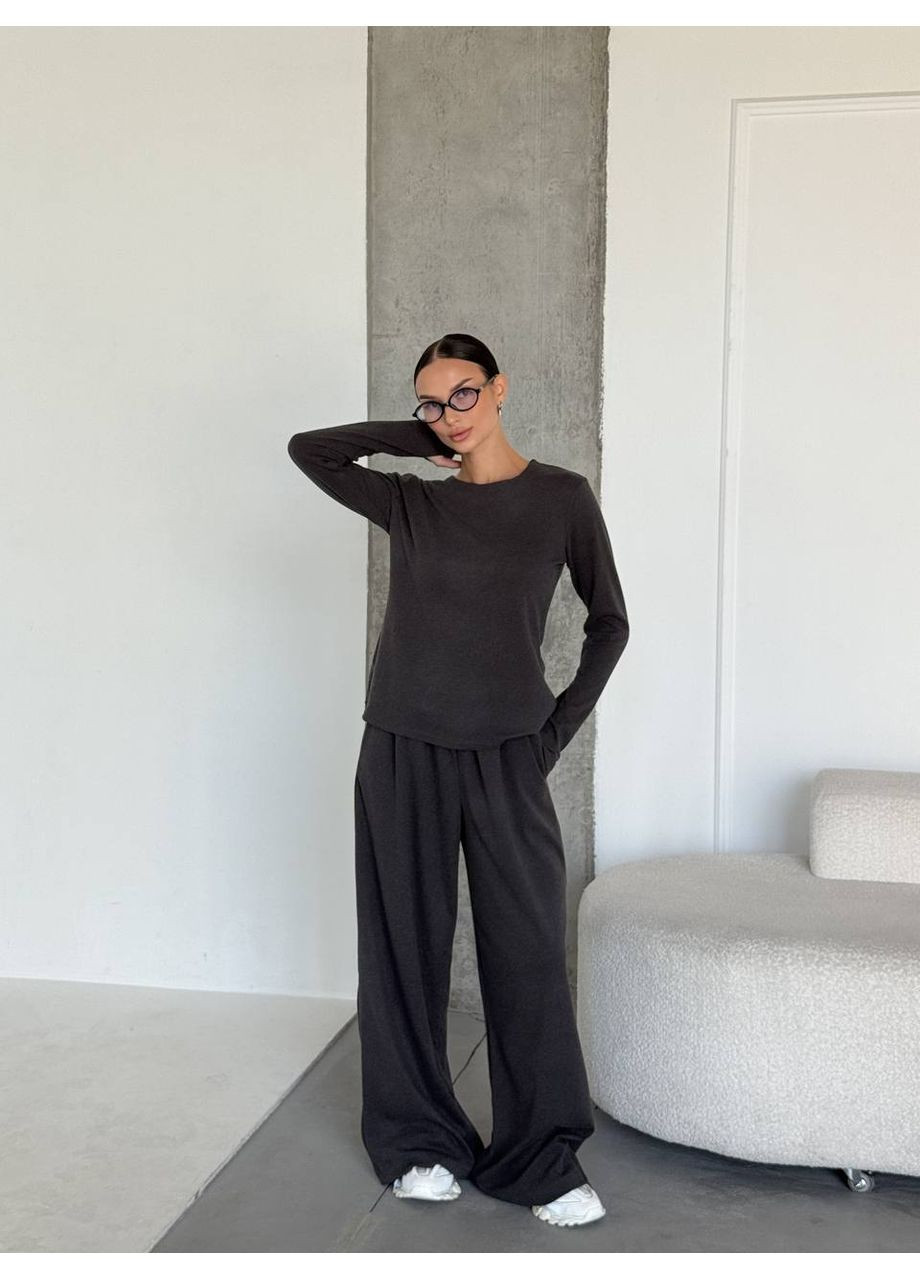 Жіночий костюм вільного крою Avanti (361677915)