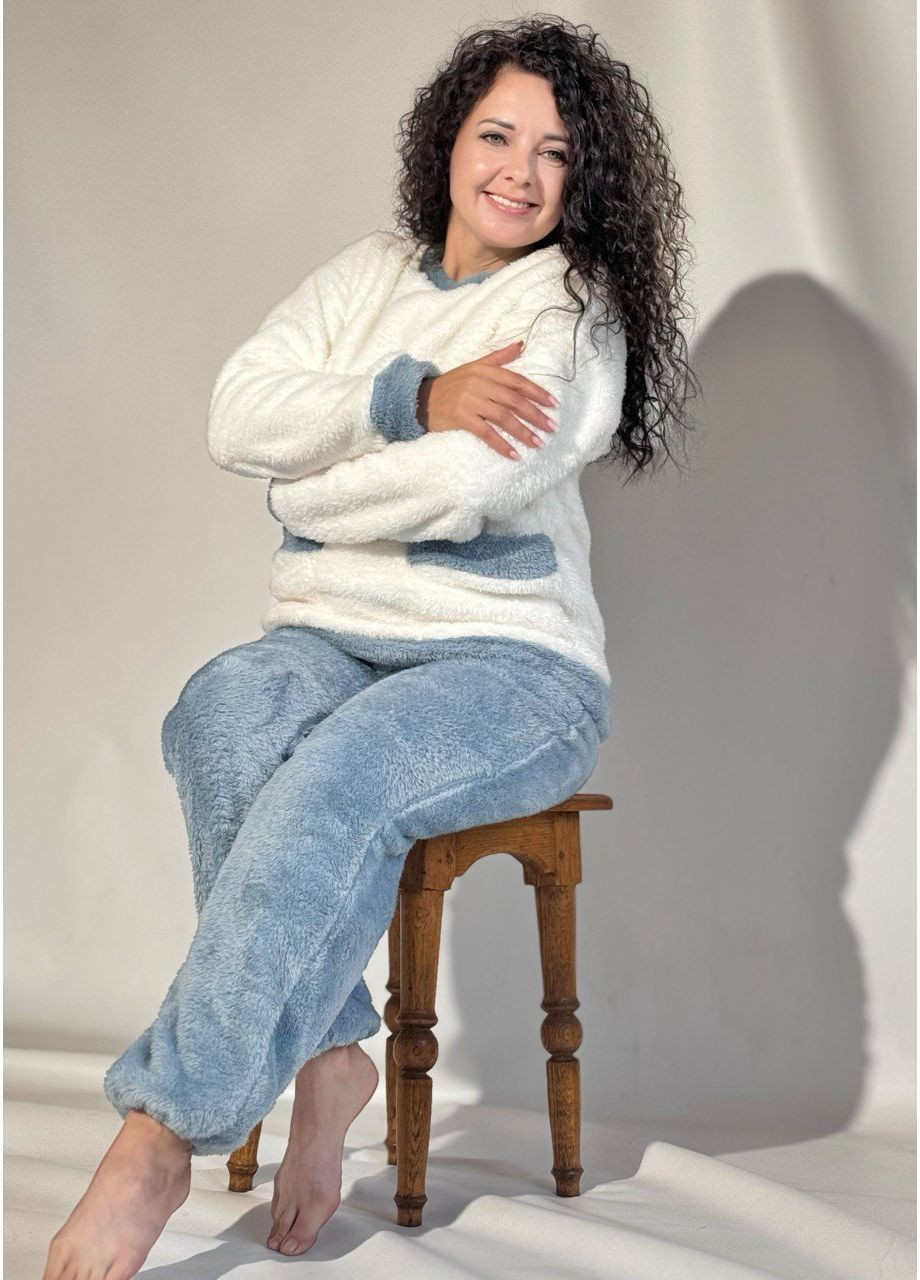 Молочная зимняя женский домашний костюм из двух согревающих посторонних мехов. кофта + брюки No Brand