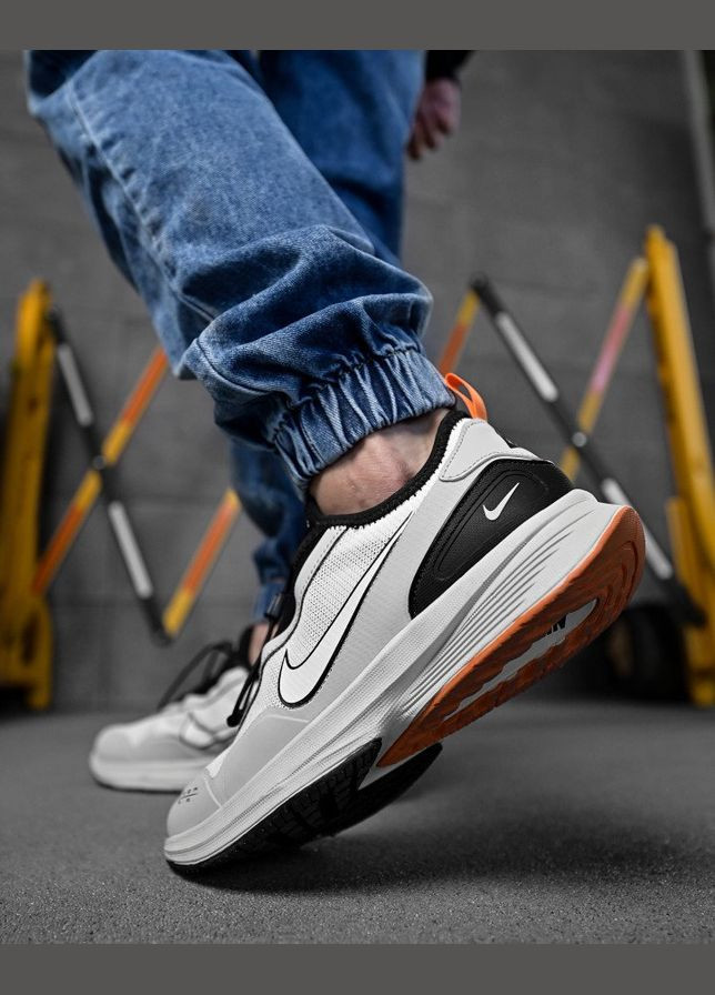 Серые летние стильные мужские кроссовки nike серые Freedom