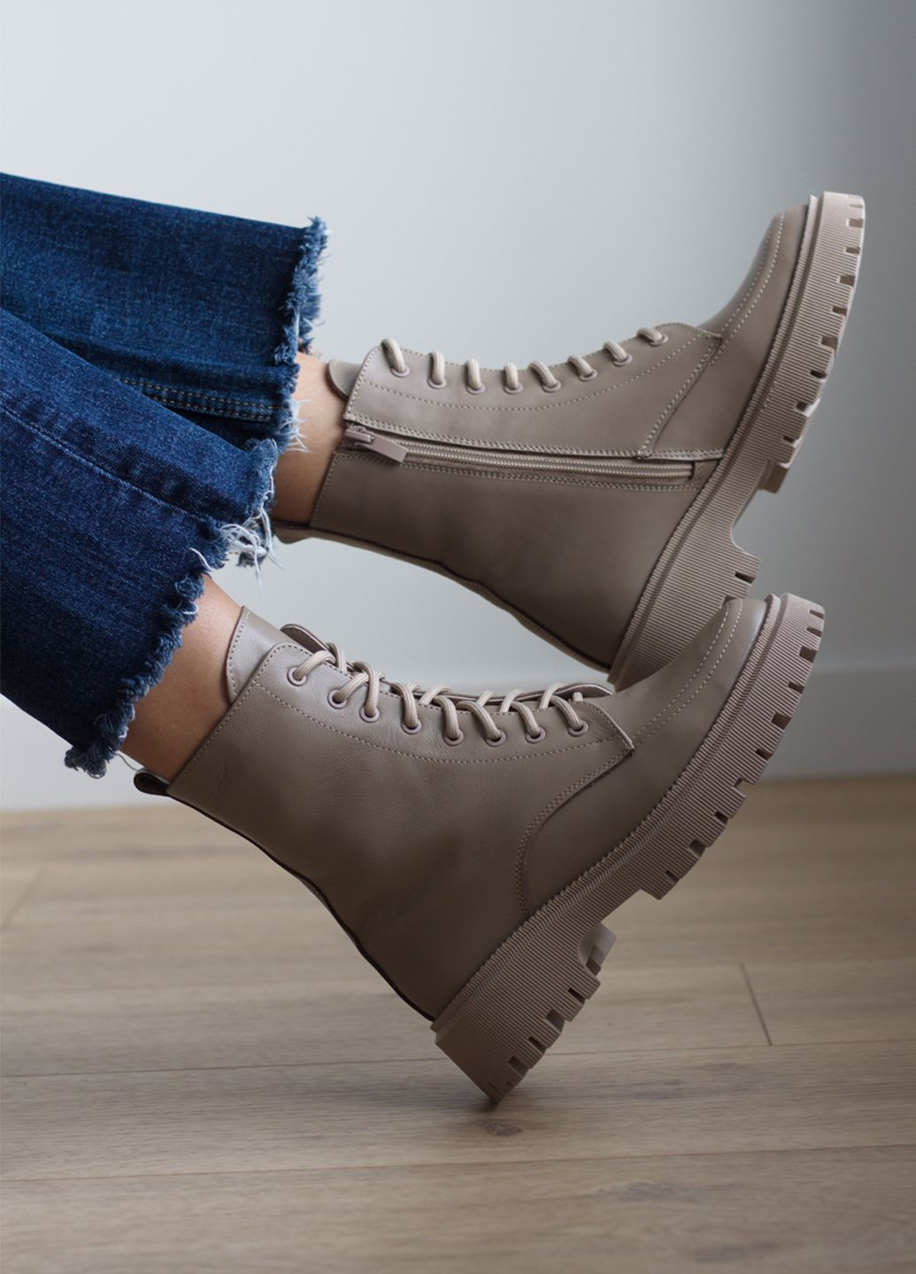 Осенние ботинки женские из натуральной кожи тимберленды Zlett