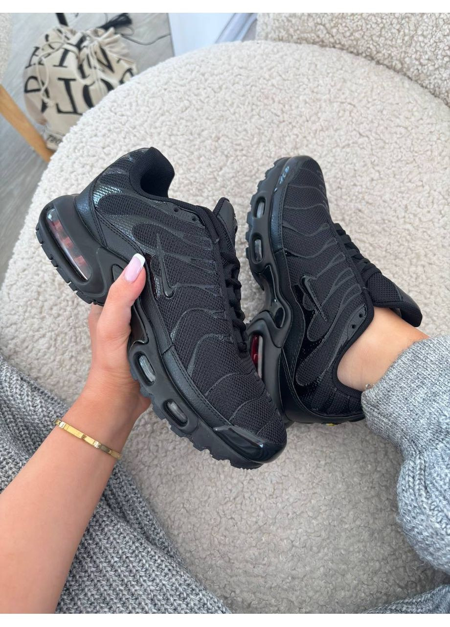 Кросівки Nike Air Max Plus Triple Black 604133-050 No Brand білі демісезони (366337634)