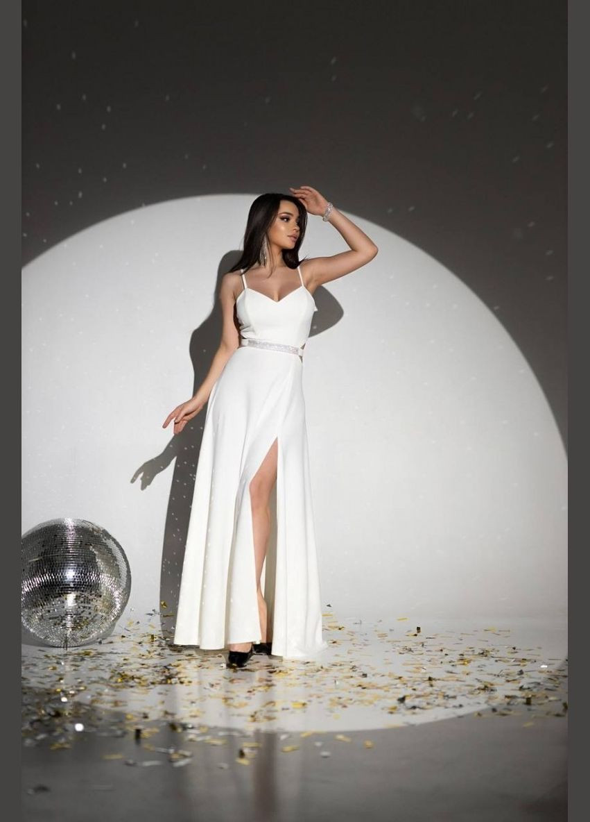 Белое кэжуал платье WINN однотонное