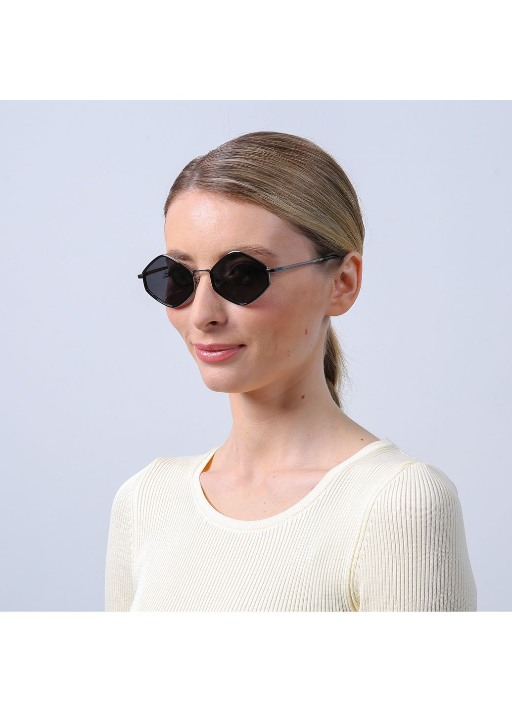 Сонцезахисні окуляри з поляризацією Геометрія жіночі LuckyLOOK 095-311 (326805012)