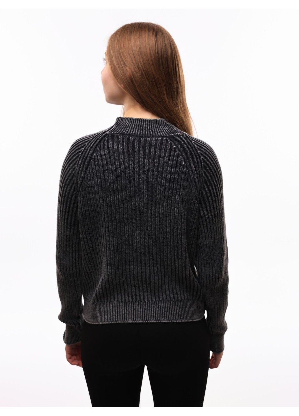 Чорний светр жіночий NaNa