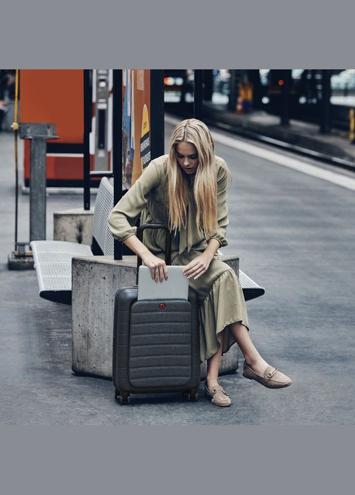 Чемодан SYNTRY/Black-Heather Grey Маленький Wt610163 Wenger (372668254)