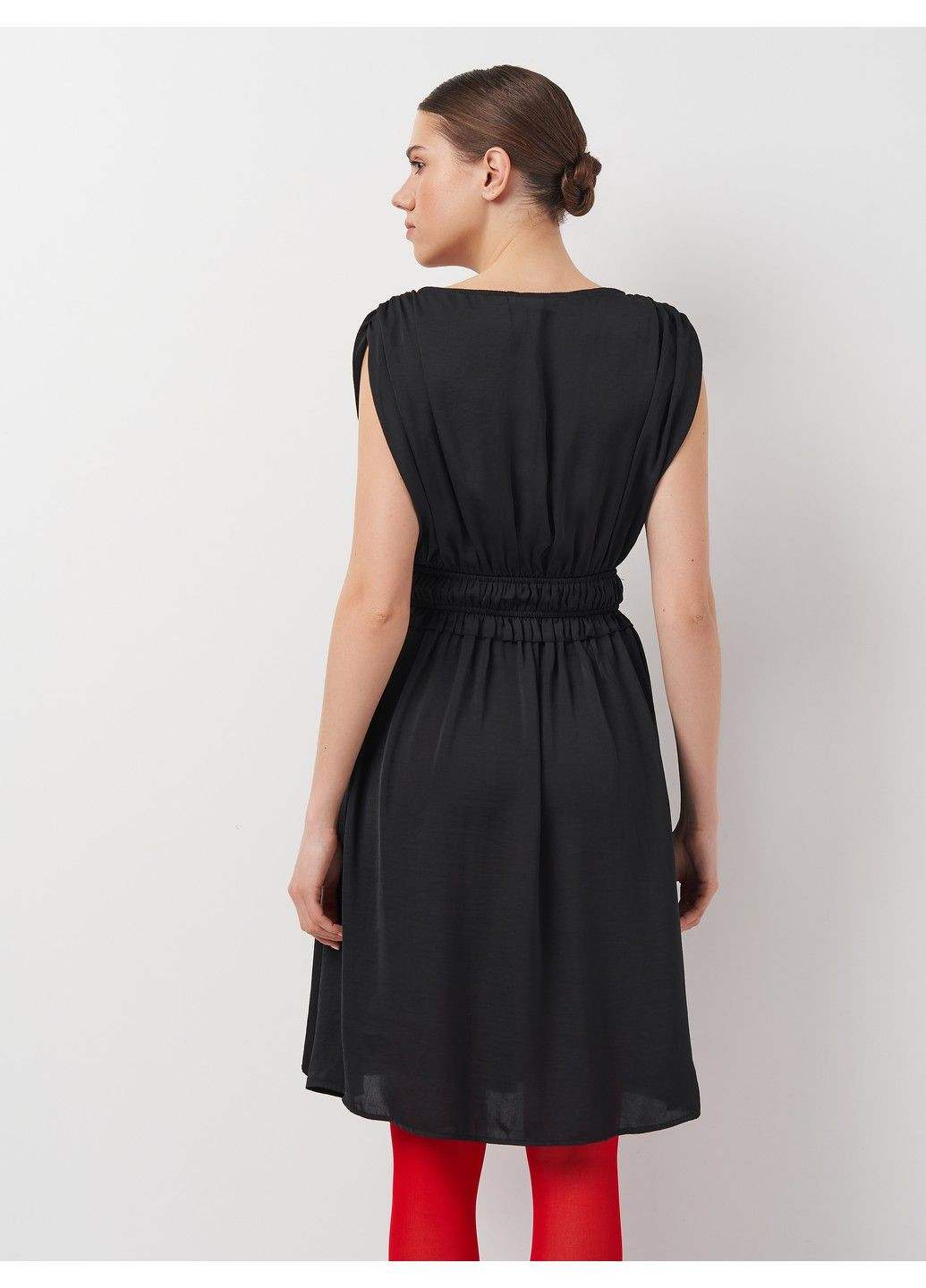 Чорна кежуал сукня H&M однотонна