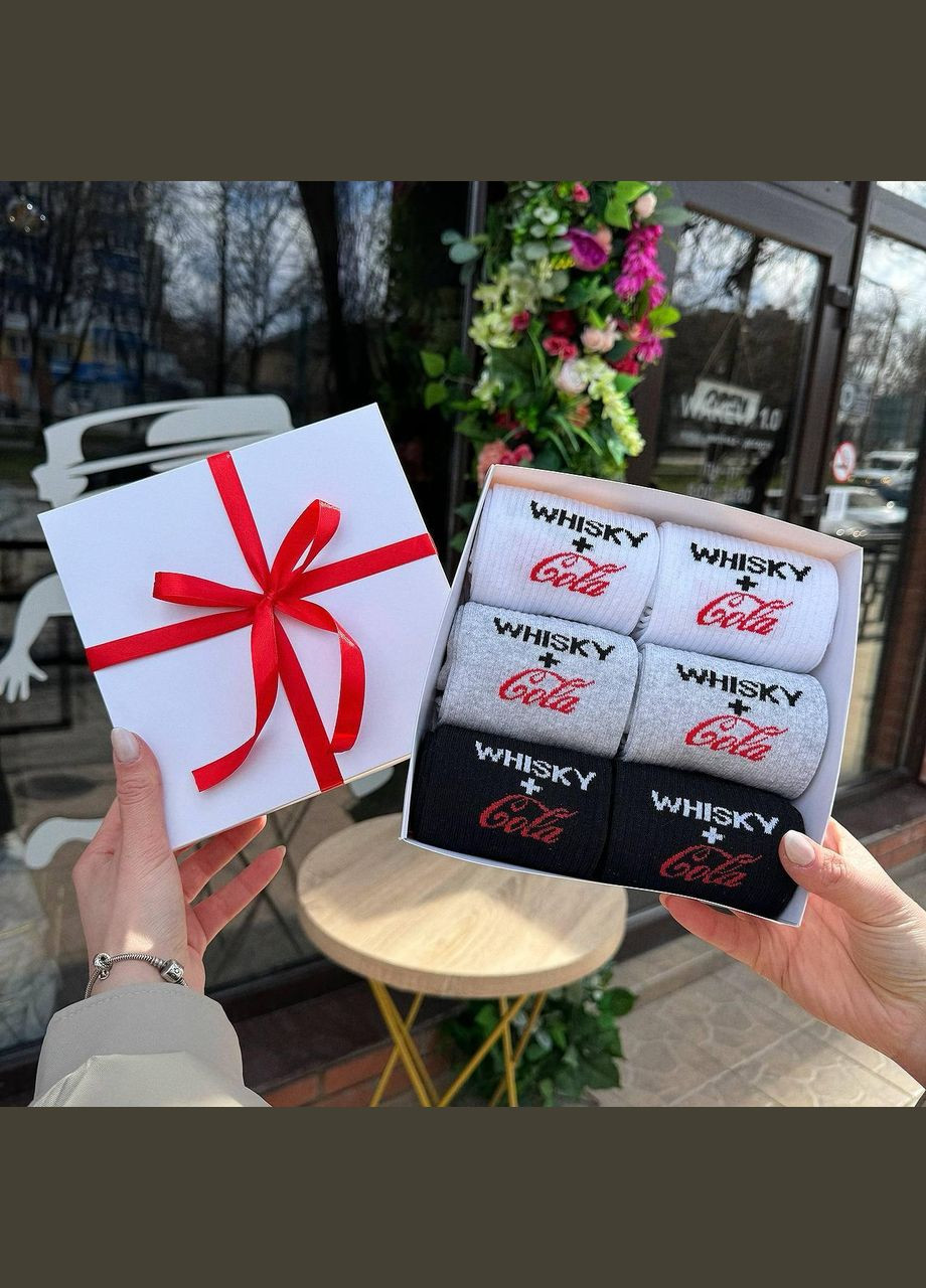 Комбіновані бокс чоловічих шкарпеток на 6 пар 40-45 р в подарунковій коробці із стрічкою Vakko (306940925)