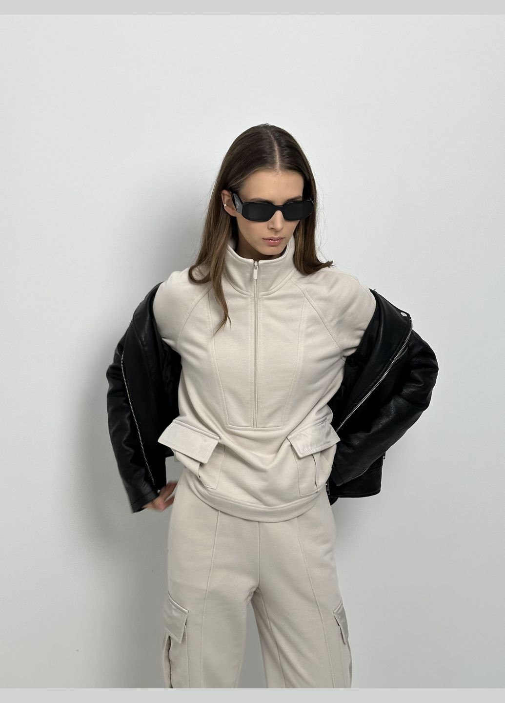 Бежево - серый кежуал костюм No Brand (321965862)