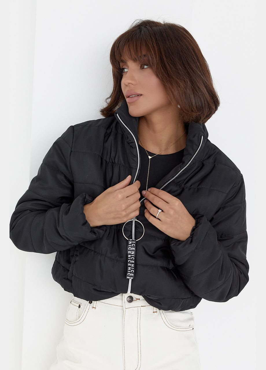 Черная демисезонная демисезонная куртка женская на молнии 00009 Lurex