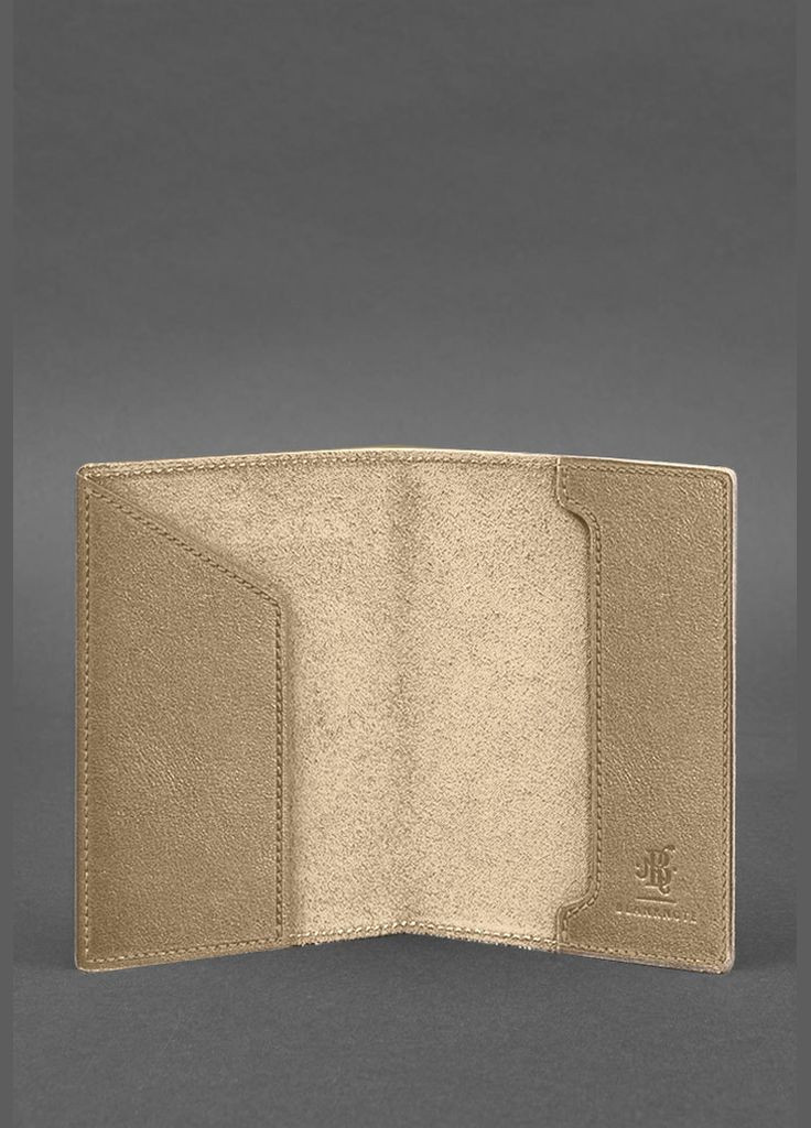 Кожаная обложка для паспорта с картой Украины светло-бежевая (A-028048) BlankNote (329186676)