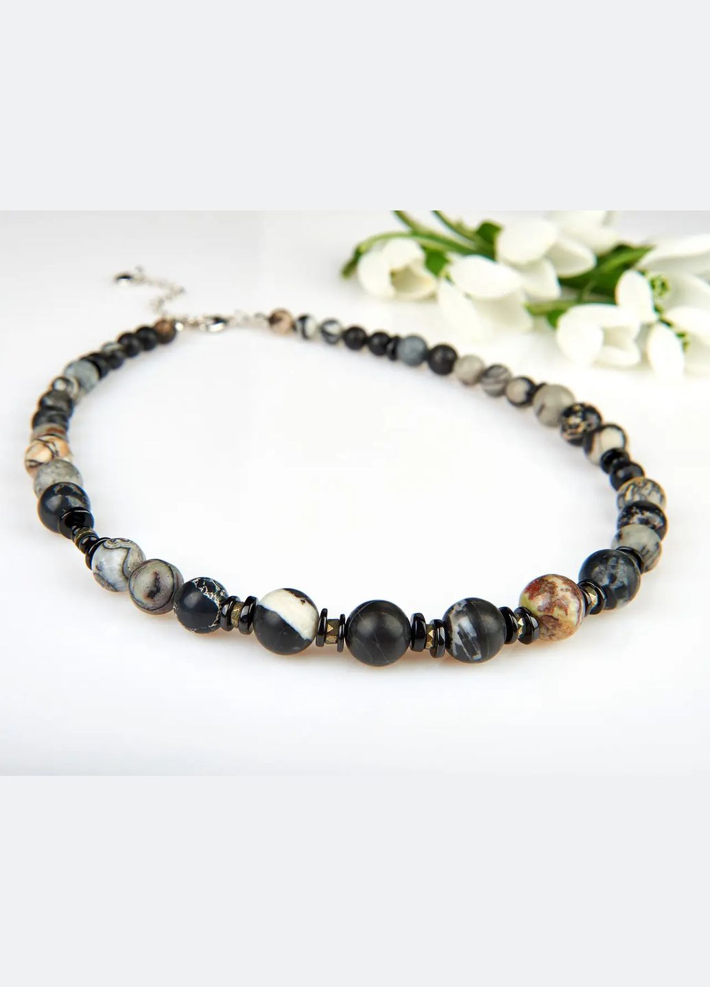 Чокер натуральна Яшма, Варісцит, Пірит, Агат чорний, фур-ра гіп-ний сплав колір сталь d-12-6мм+- L-42-47см No Brand агат, яшма латунь, натуральний камінь, медичний сплав (331145954)