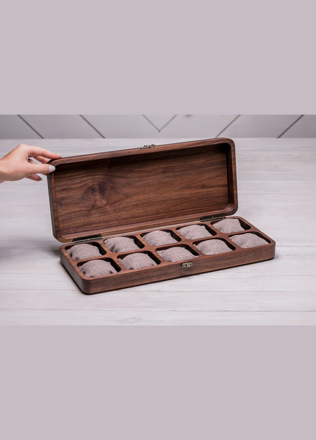 Цільна скринька для десяти годинників з гравіюванням EcoWalnut (295443818)
