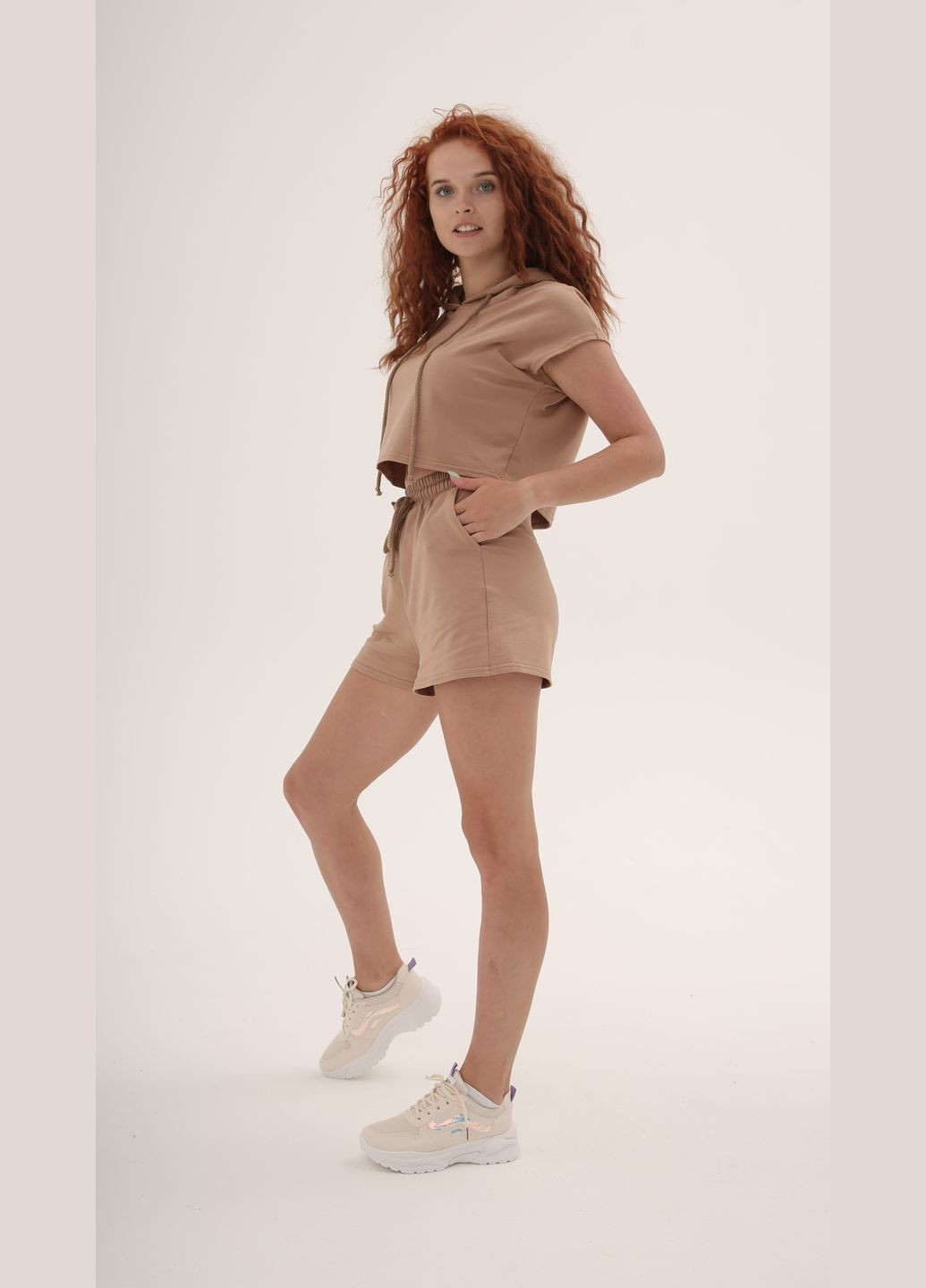 Молодежный костюм шорты и кофта с капюшоном из турецкой двунитки InFashion Костюм (323080026)