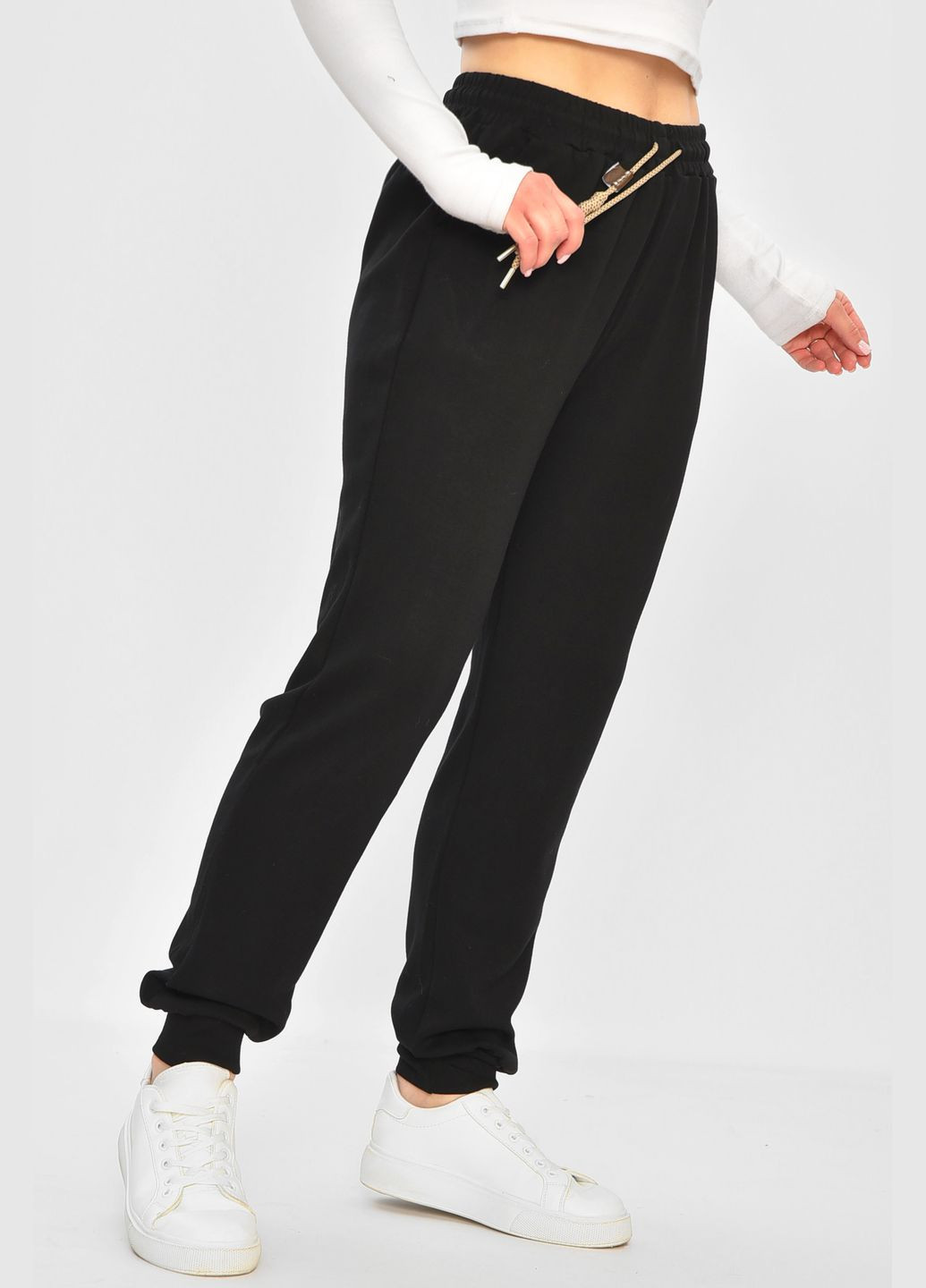 Спортивні штани жіночі чорного кольору Let's Shop (338370767)