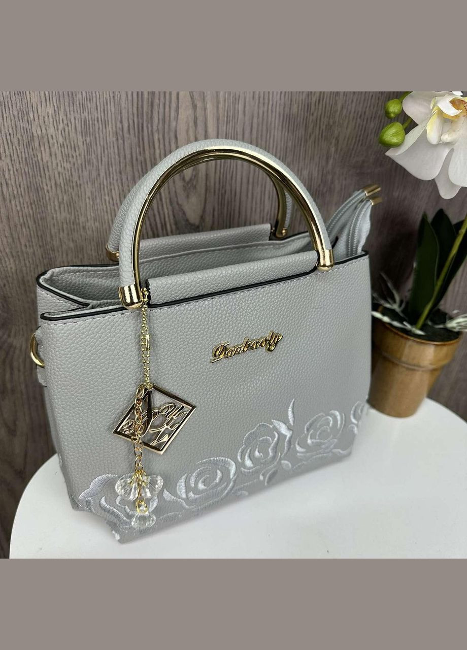 Жіноча міні сумочка з квітами вишивкою, маленька сумка з квіточками та брелоком Сірий No Brand (334730295)