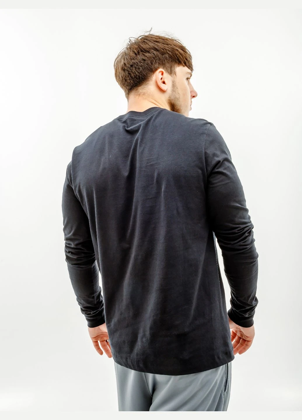 Чорна футболка m nsw club tee - ls Nike