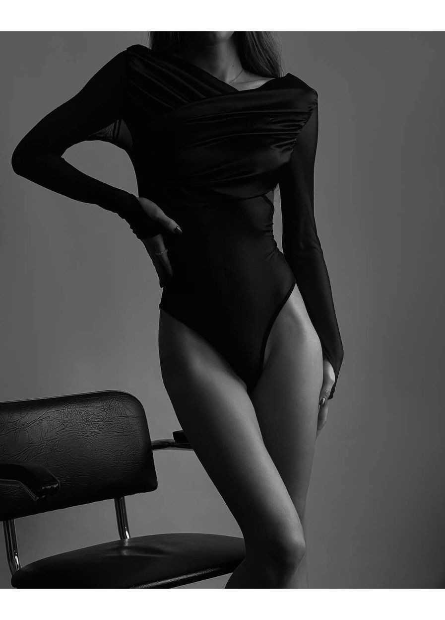 Жіноче боді з драпіруванням на грудях Avanti (366452391)