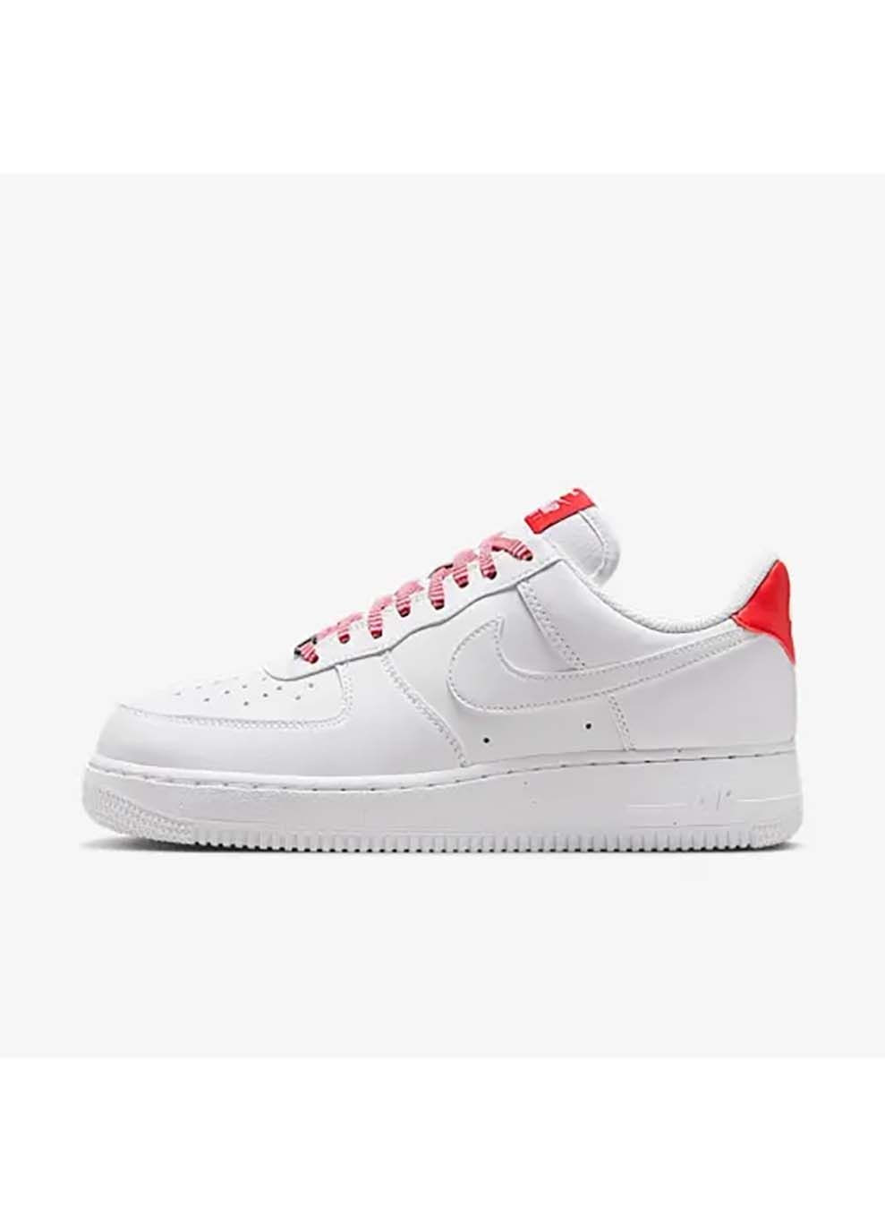 Женские Кроссовки W AIR FORCE 1 07 Белый Nike белые демисезоны (367587022)