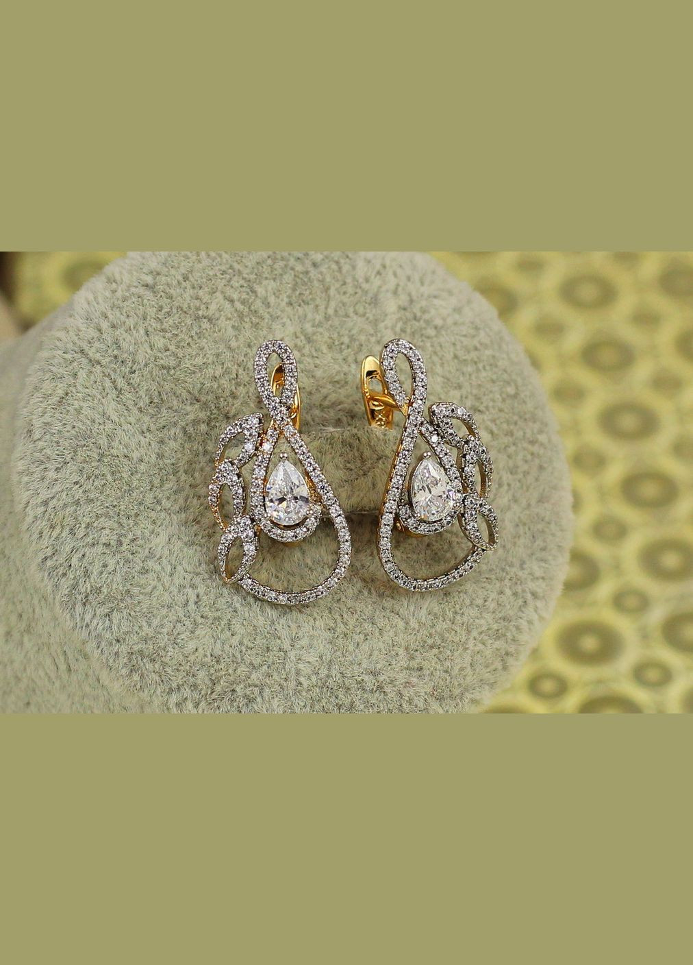 Серьги Мелодия с родием 2,4 см золотистые Xuping Jewelry (316434096)