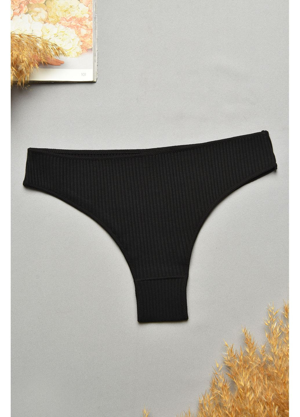 Трусы женские в рубчик однотонные черного цвета Let's Shop (365776142)
