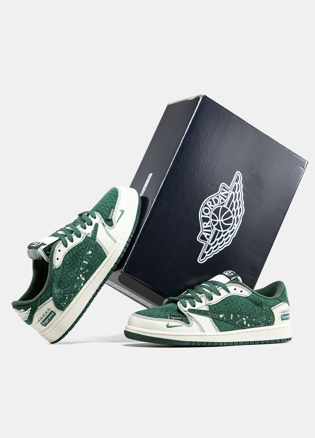 Зеленые демисезонные кроссовки мужские nike air jordan 1 low x travis scott x gucci x supreme | найк джордан суприм травис скотт гучи зеленые No Brand