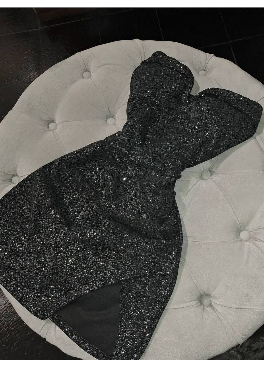 Черное праздничный светящееся диско-платье — замеры в описании силуэтная Vione однотонное