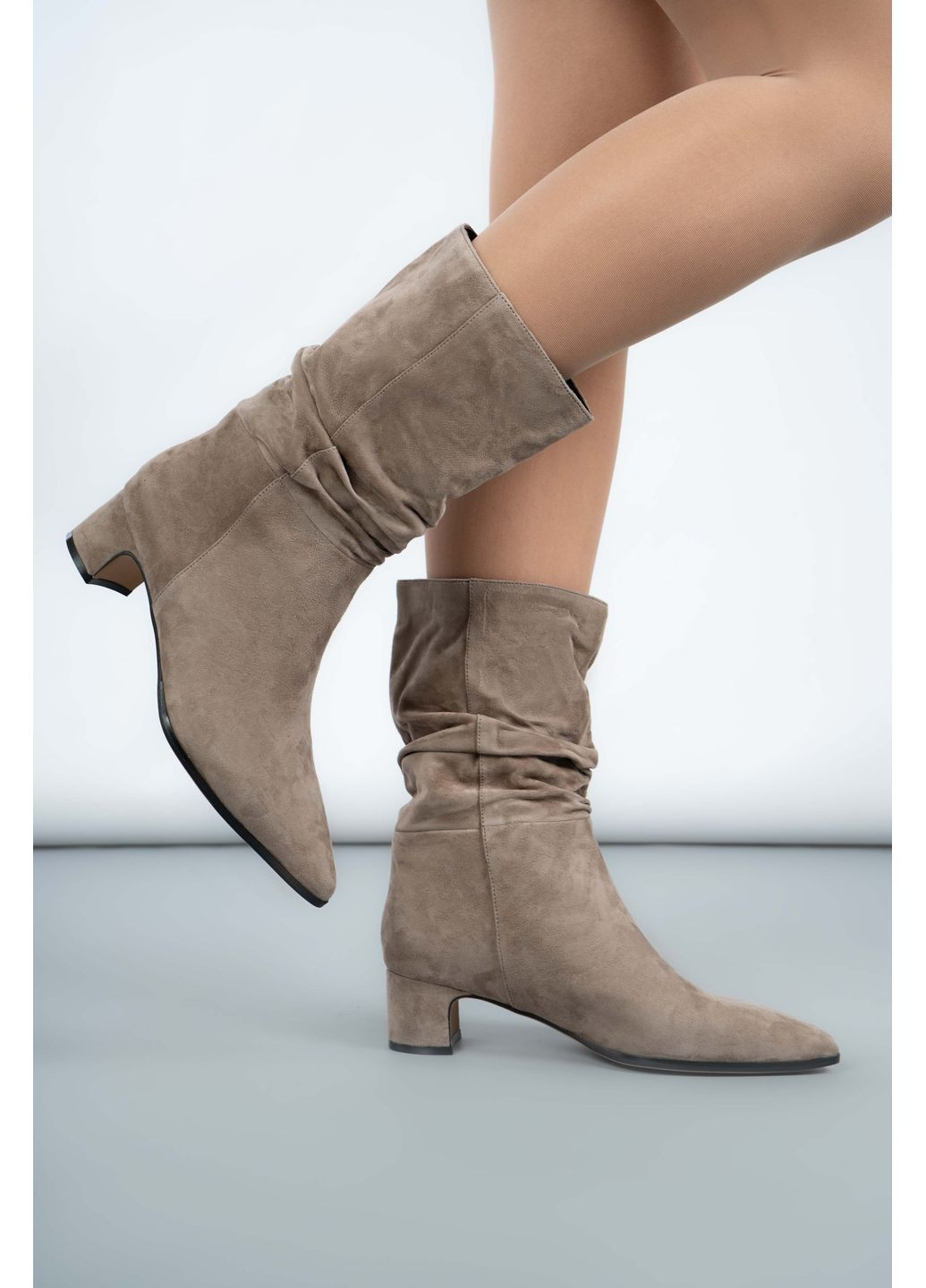 ботинки женские where uweare d102-917-4 натуральная замша бежевые 346718 Where Uwear из натуральной замши