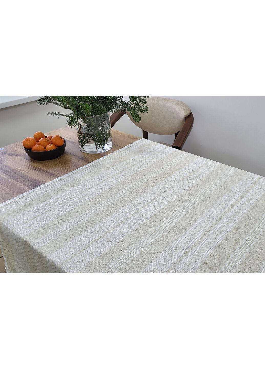 Тканая льняная небольшая скатерть с кружевом "Нежная лилейная" 1050*1450 No Brand (369160870)