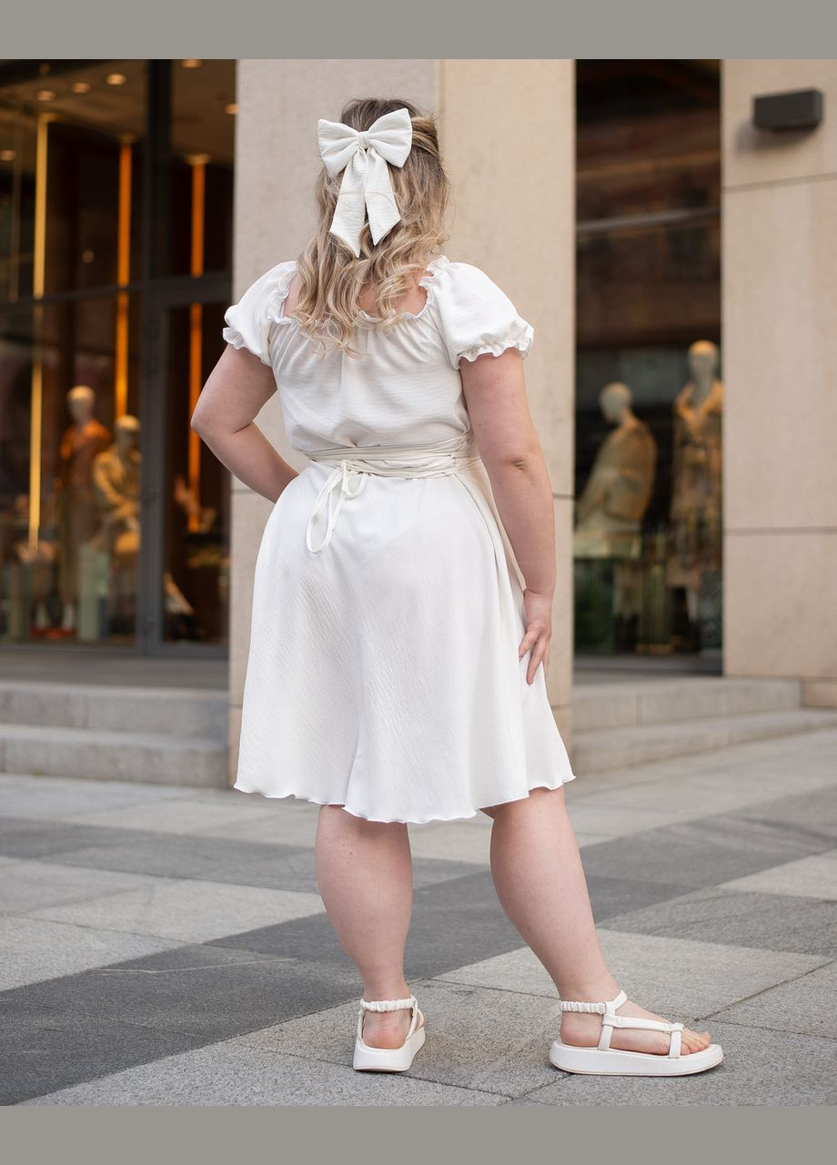 Белое женское платье мини из креп-жатки белый Maybel