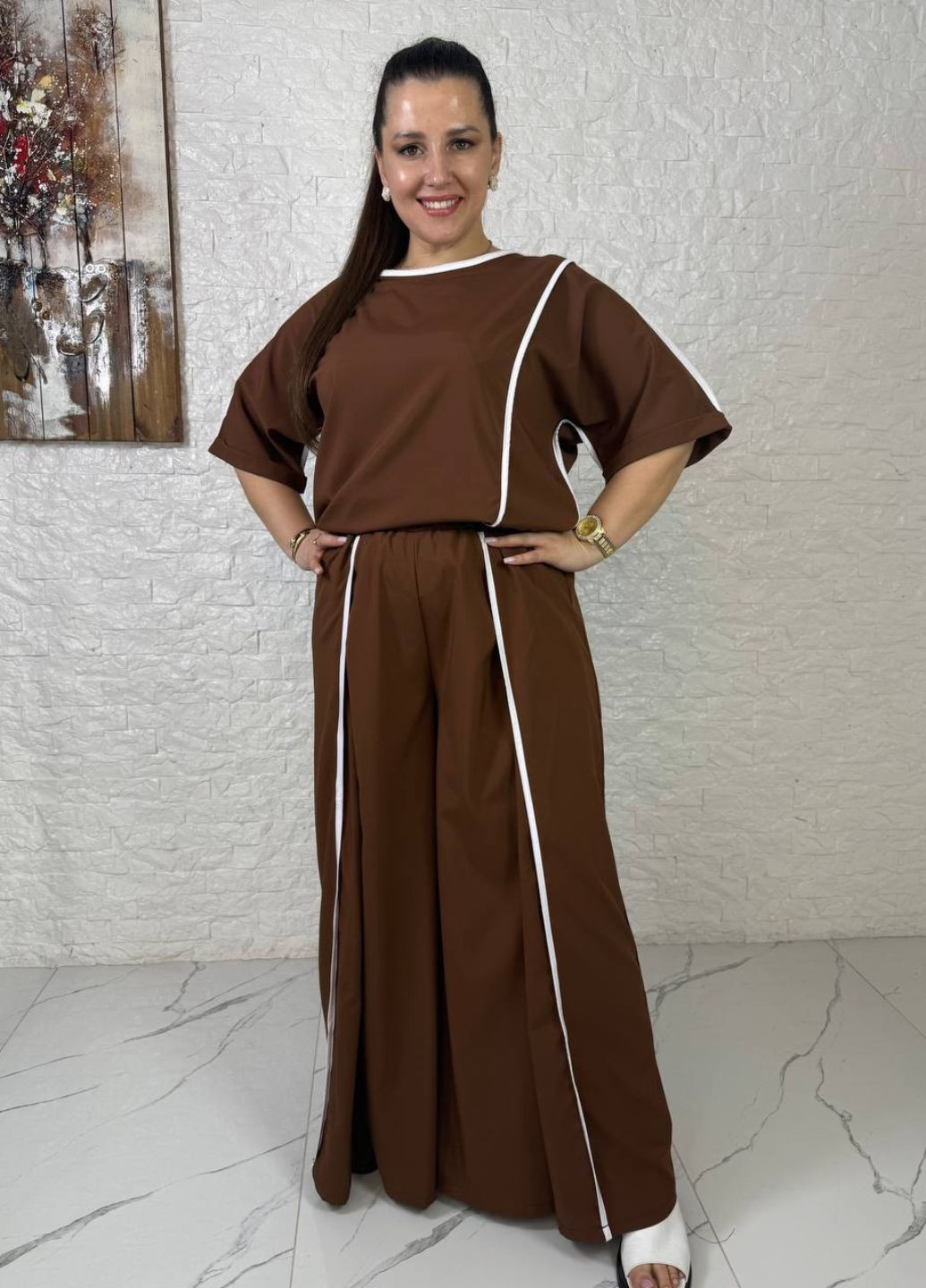 Жіночий повсякденний костюм двійка з кантом: блуза з нерівним низом та штани нахлест Tik-Tak (340163709)