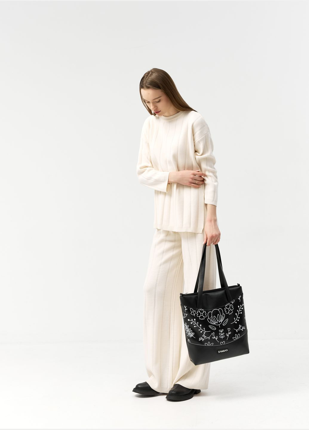 Сумка шопер NOVA чорна з принтом "Bloom" Sambag (322767139)