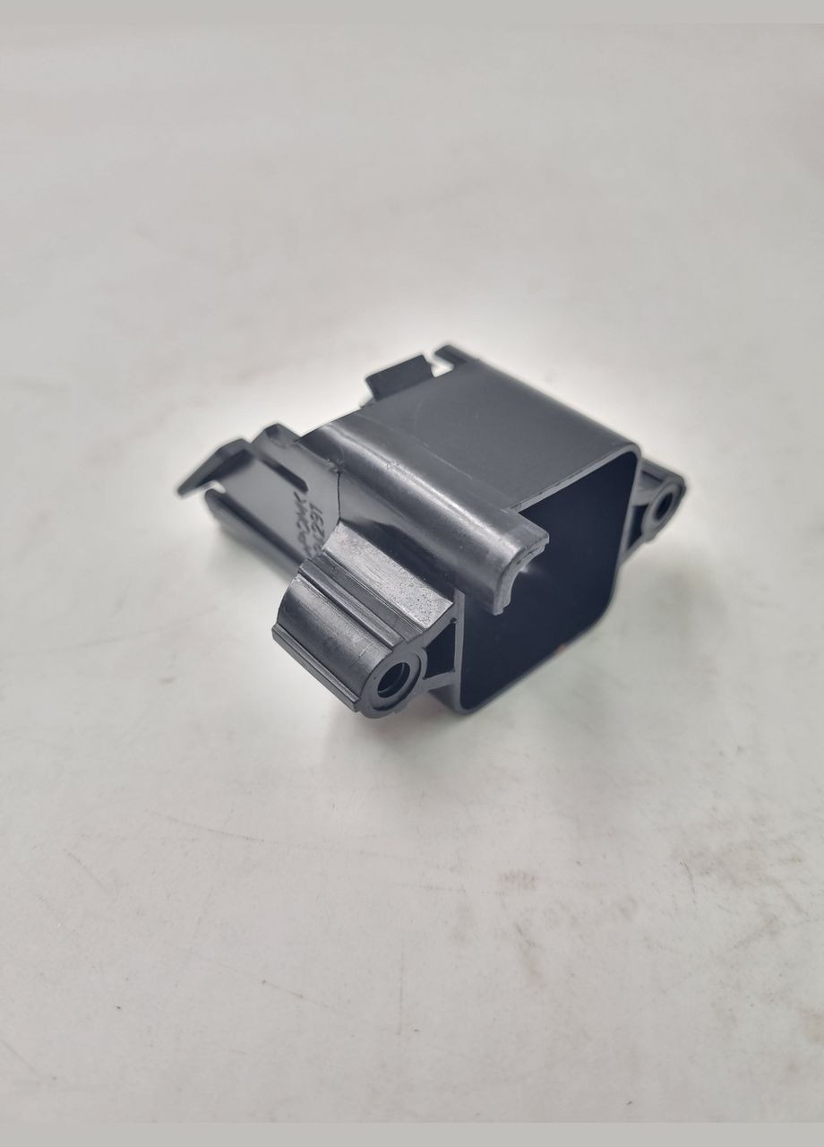 Кріплення омивача фар праве NOZ1780 Королла 85272-02080. MATOMI (360504761)