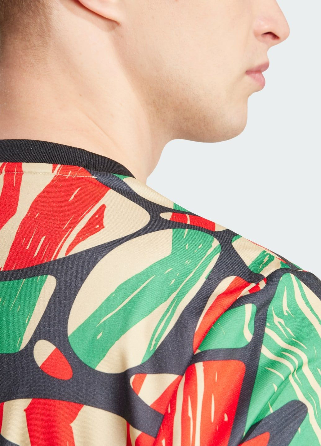 Красный демисезонный спортивный лонгслив adidas с логотипом