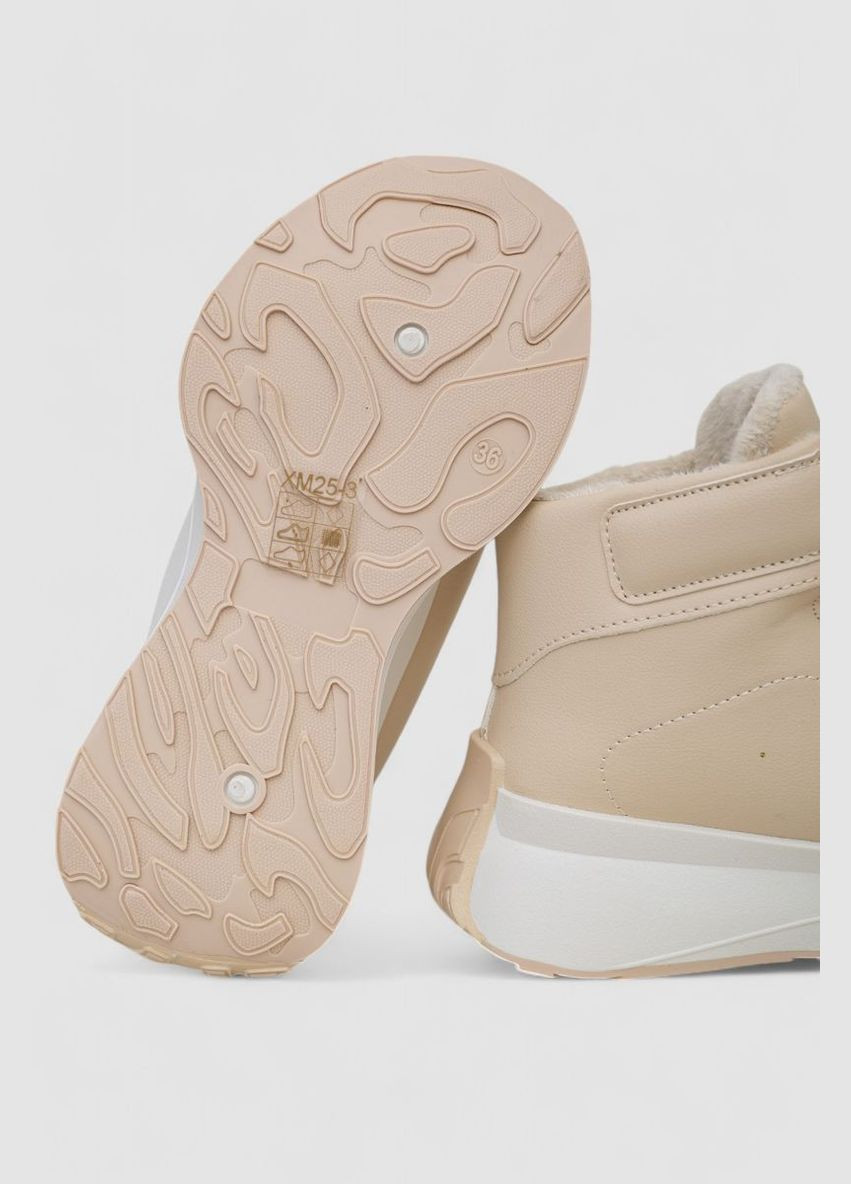 Зимние женские зимние на меху Ager