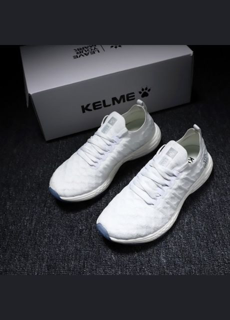 Белые всесезонные кроссовки city черные 66831502.9000 Kelme
