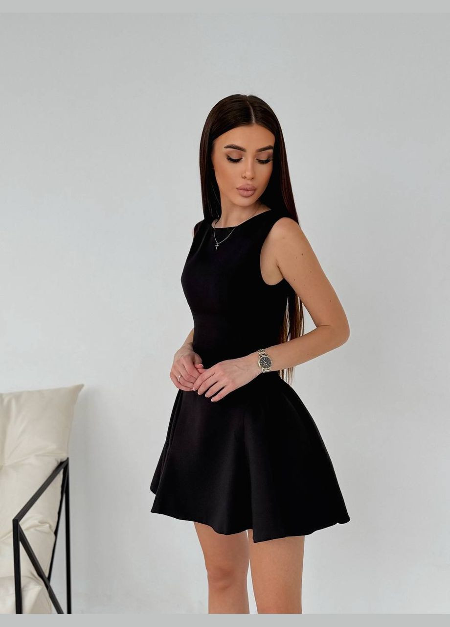 Черное праздничный, деловое женское платье с открытой спиной Avanti однотонное