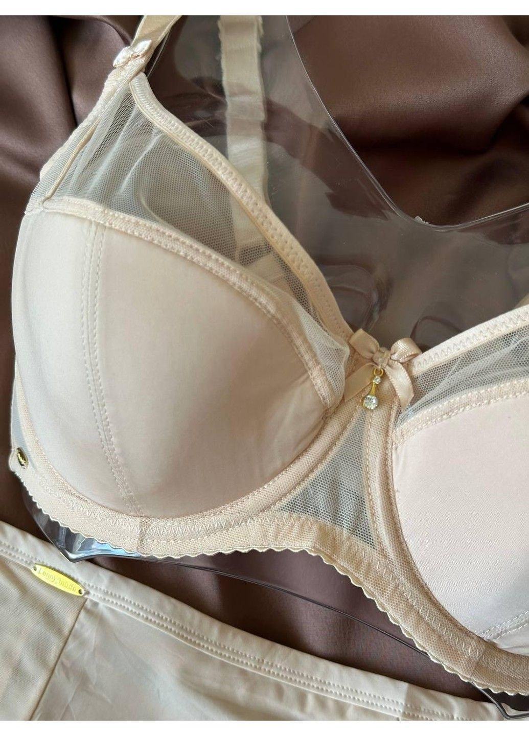 Бежевый комплект бюстгальтер + трусики слипы высокие 11848 бежевый Lanny Mode