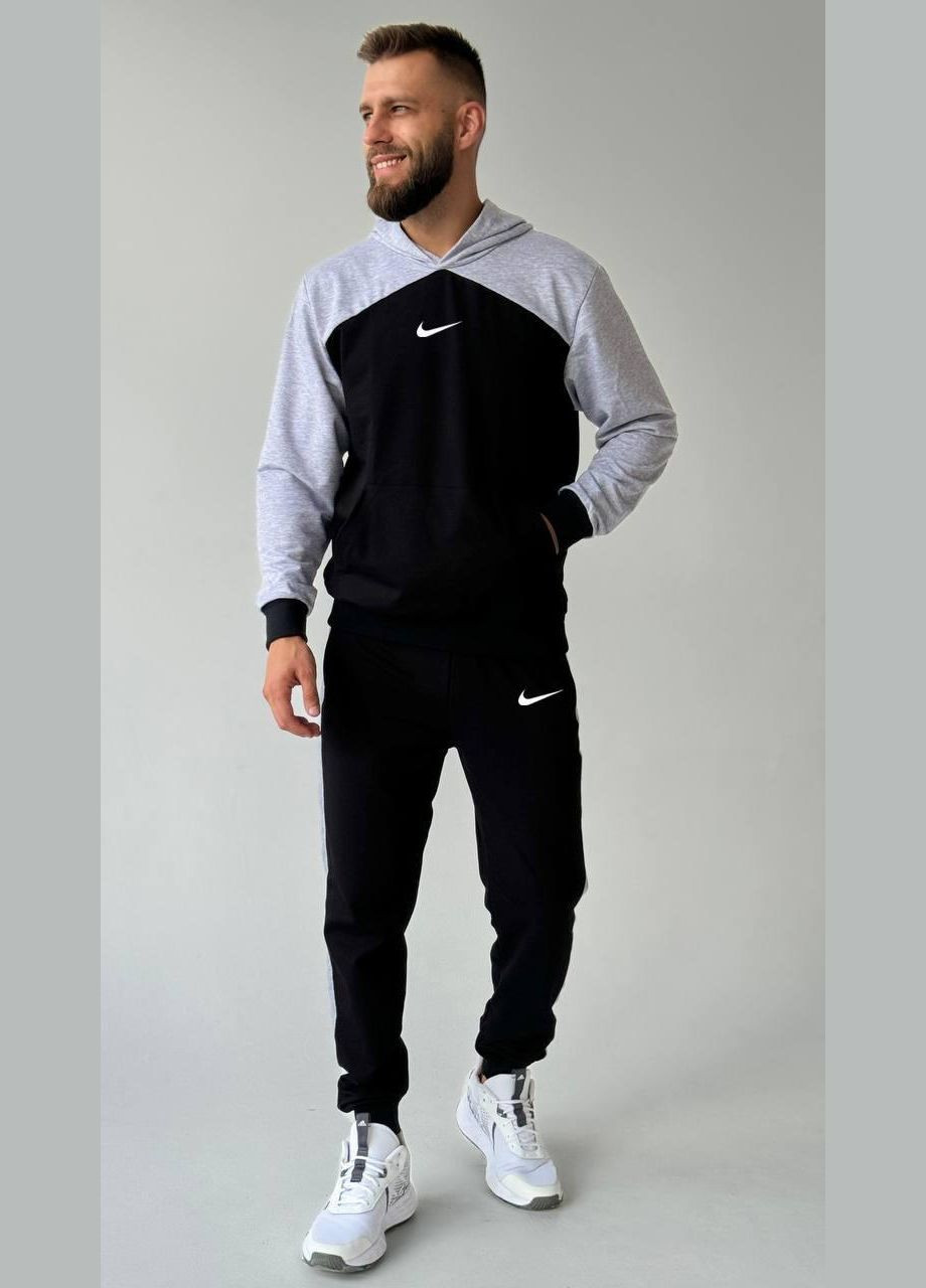 Чоловічий спортивний костюм з світло-сірими вставками No Brand (367982277)