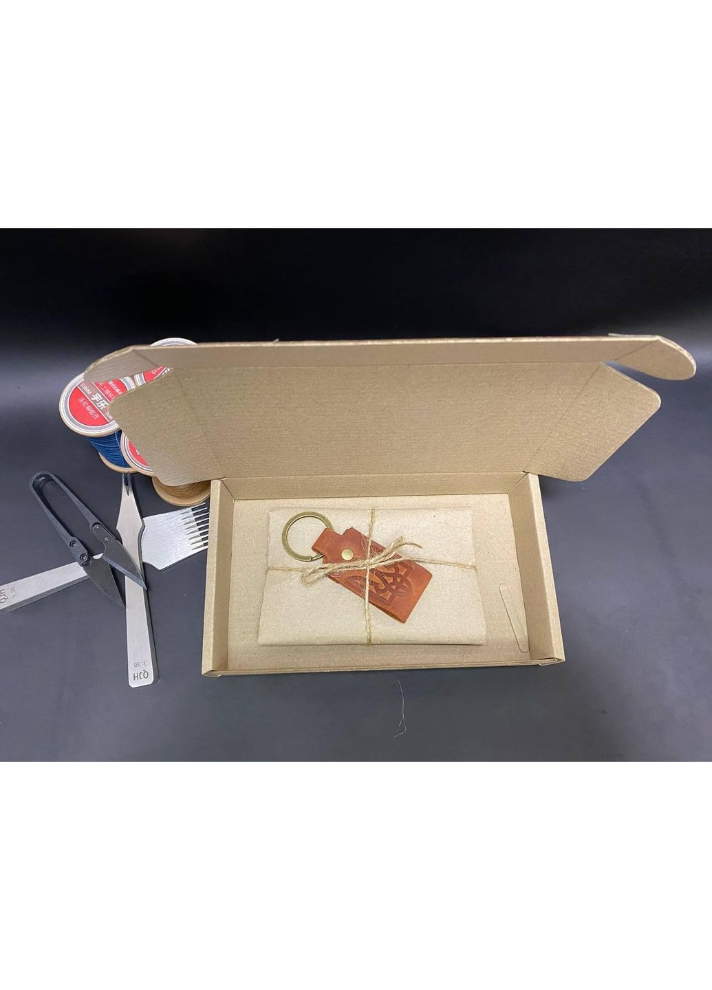 Обкладинка на ID Документи з Гербом із Натуральної Шкіри Ручної Роботи Набір + Брелок Коньячний Колір Обкладинка на Права No Brand (356508843)