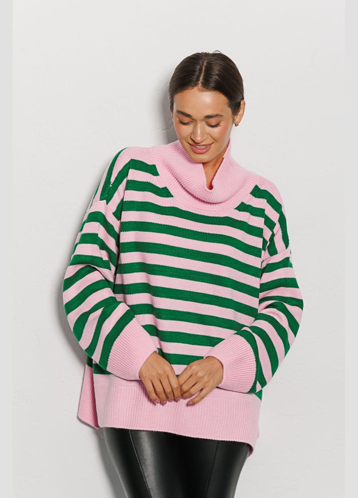 Рожевий жіночий в'язаний светр oversize рожевий в зелену смужку Arjen