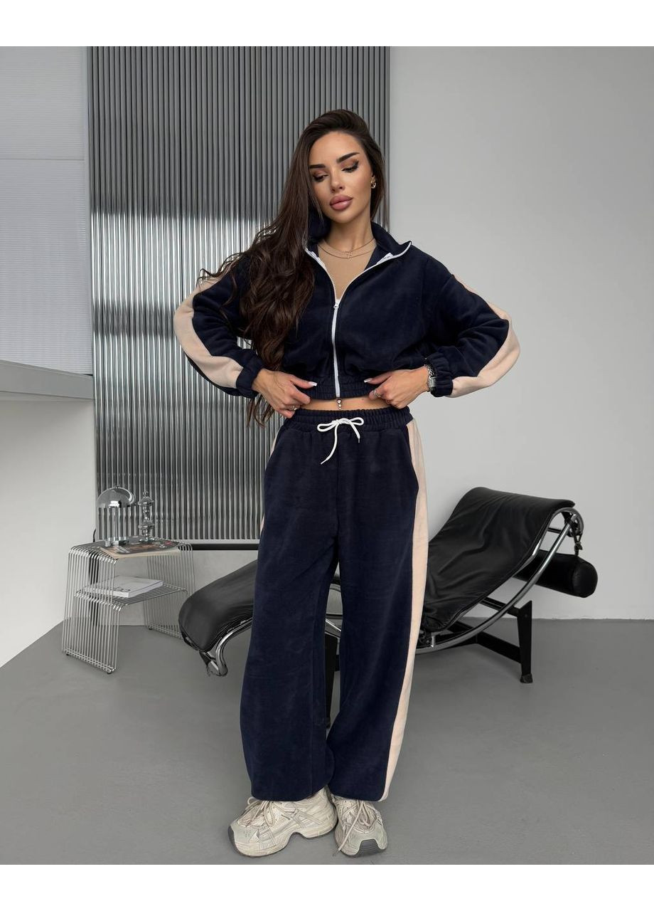 Жіночий спортивний костюм KaraMix (366883839)