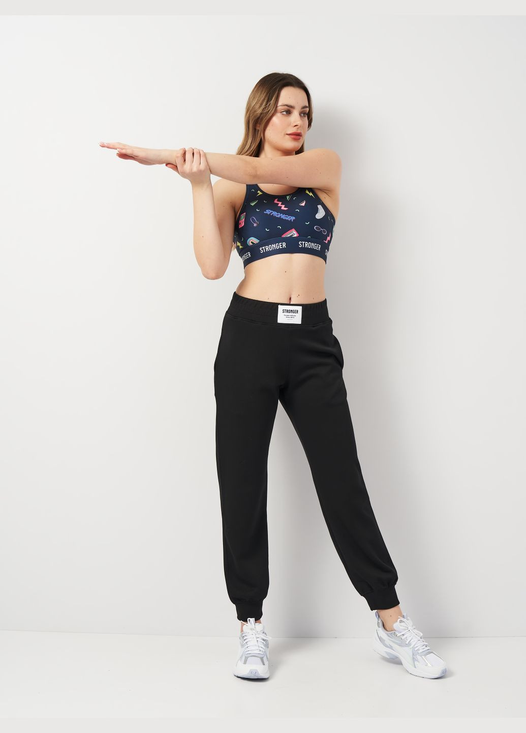 Спортивный топ в принт Stronger (322826473)