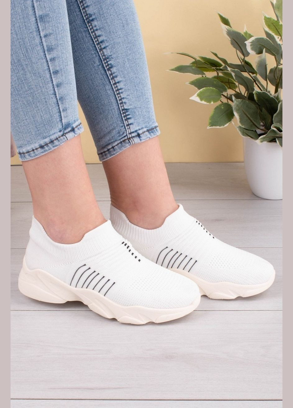 Белые демисезонные кроссовки женские белого цвета текстиль Let's Shop