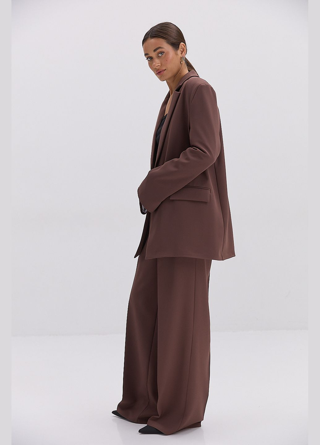 Жіночий костюм брючний з палаццо шоколадний Arjen (317233874)
