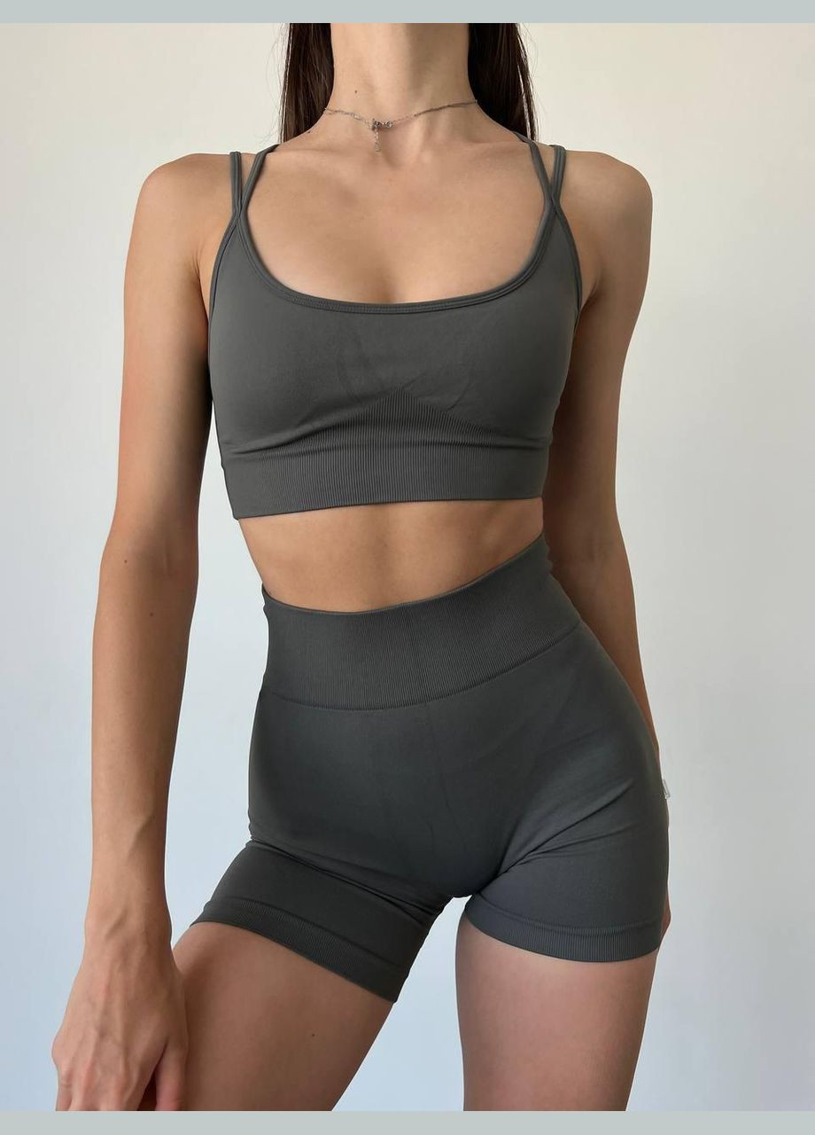 Спортивный костюм (топ на бретелях и шорты) с пуш-ап эффектом темно-серого цвета, размер S Trends (330757115)